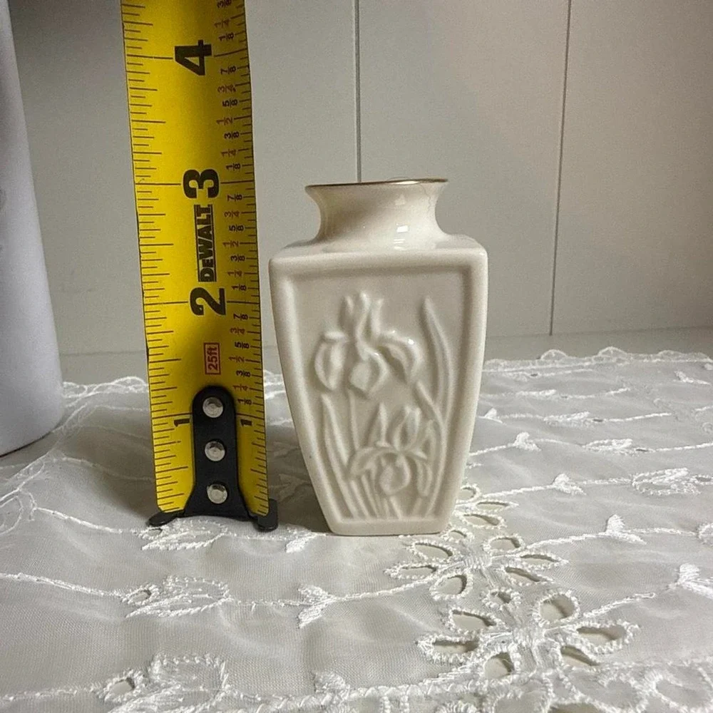 Vintage Lenox Iris Mini Bud Vase 24K Gold Trim